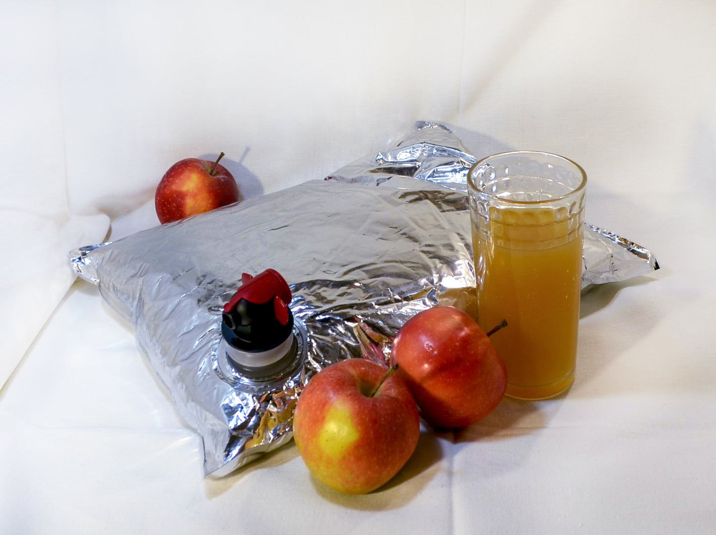 Biodinamikus Almalé 100% -os -3 liter